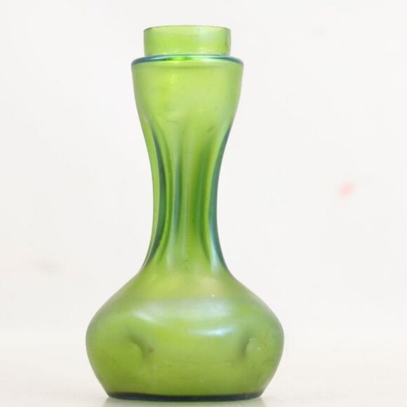 Antique Loetz Austrian Green Art  Glass Unique Deco 20s Vase 6.6 Inch - Picture 6 of 12